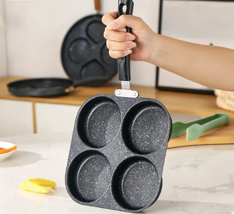 Frigideira 4 Furos Antiaderente para Ovos e Hambúrguer